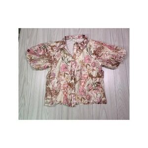 Lucky & Coco Linda Blouse  Pink Floral Puff Sleeve Button Up Top M Stitch  Fix